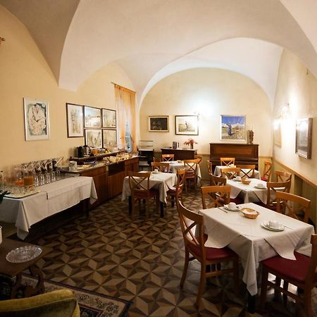 Albergo Della Torre Dal 1891 Trescore Balneario Eksteriør billede